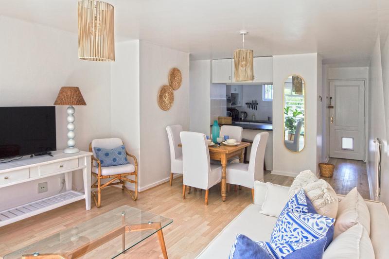 To Let 2 Bedroom Property for Rent in Hout Bay Western Cape